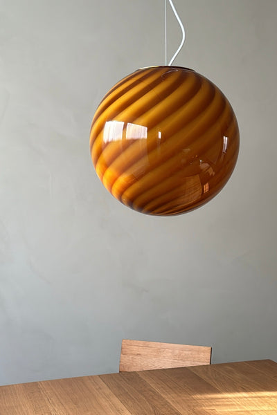 Stor Murano Candy pendel orange rav swirl D:40 cm