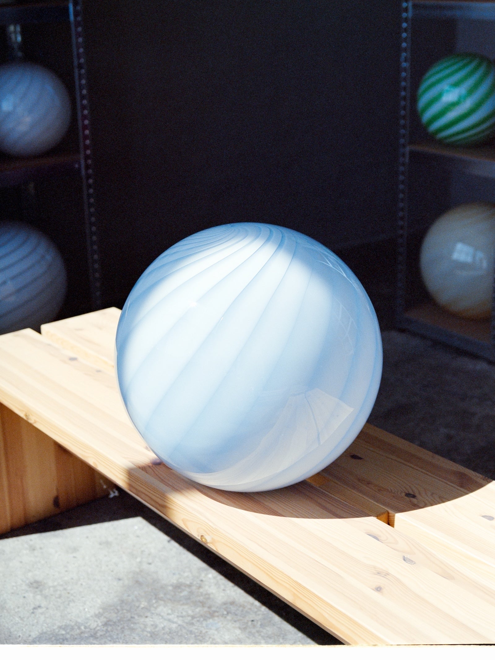 Murano Candy golvlampa ljusblå swirl D:40 cm