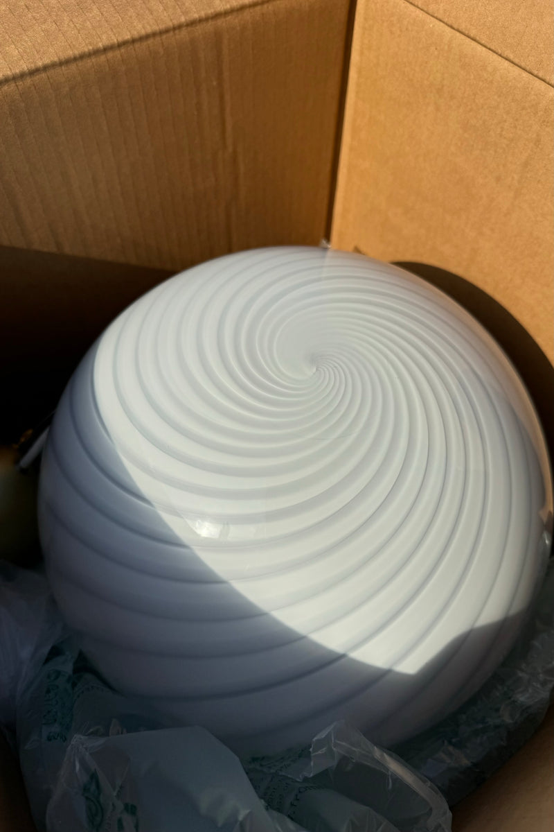 Murano Candy pendel ljusblå swirl D:30 cm