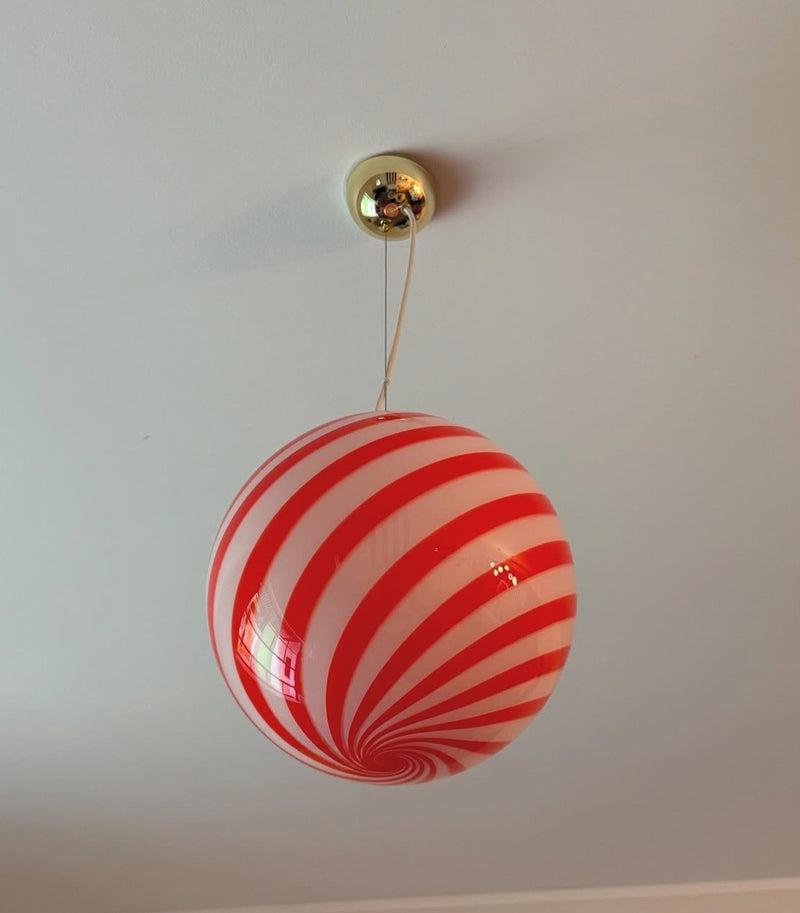 Murano Candy pendel rød/hvid swirl D:30 cm