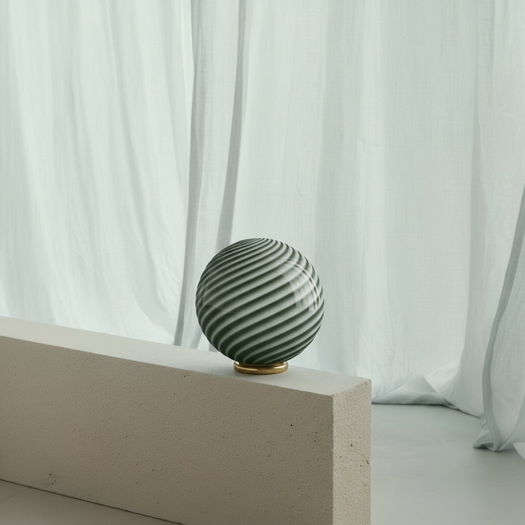 Murano Candy bordslampa petroleumgrön swirl D:30 cm