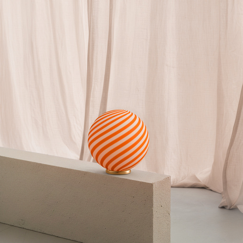 Murano Candy bordslampa orange/vit swirl D:30 cm