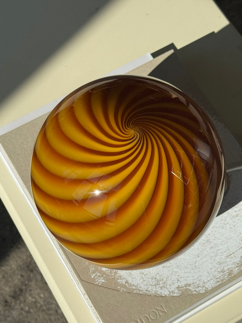 Murano Candy bordslampa rav orange swirl D:20 cm