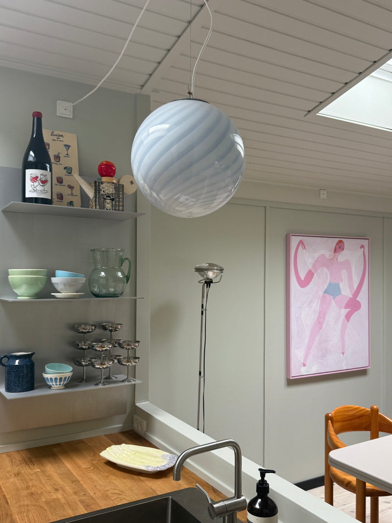 Murano Candy pendel ljusblå swirl D:30 cm