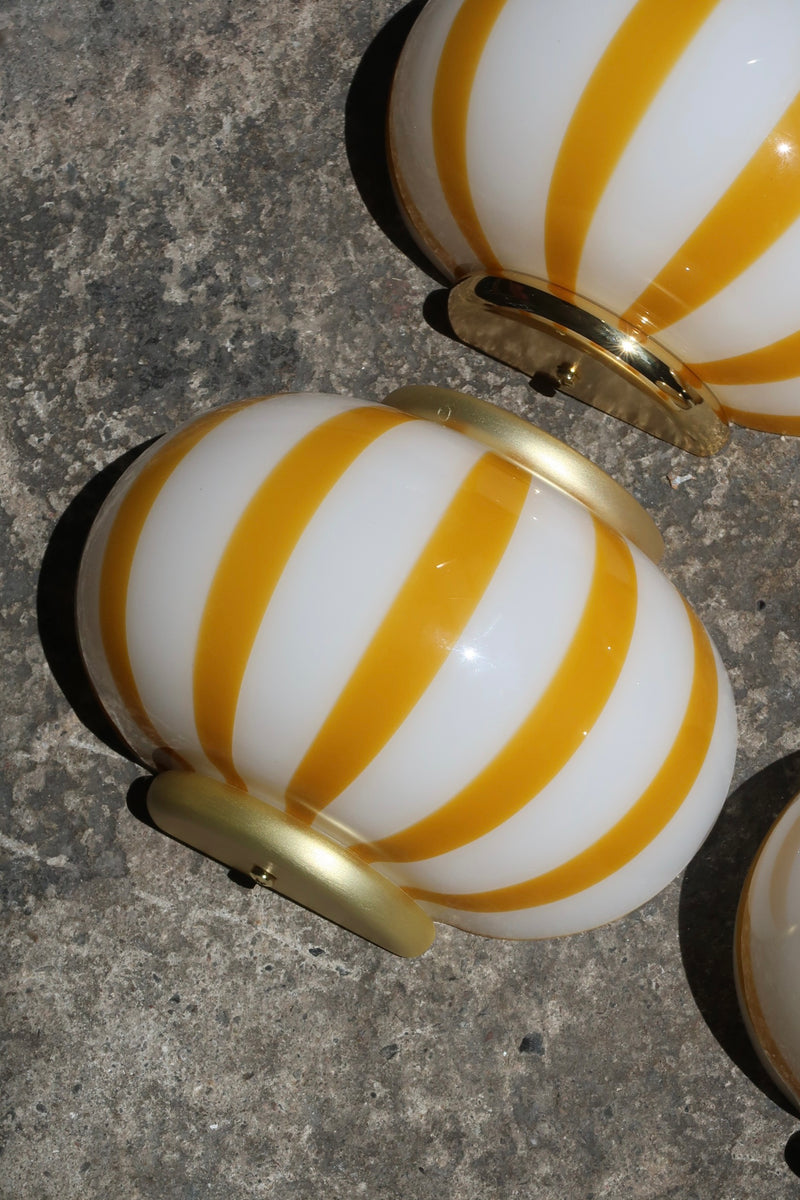 Murano Candy væglampe gule striber 21x15cm