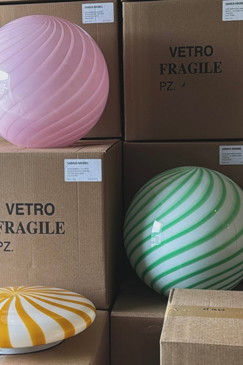 Stor Murano Candy plafond gul/vita ränder D:40 cm