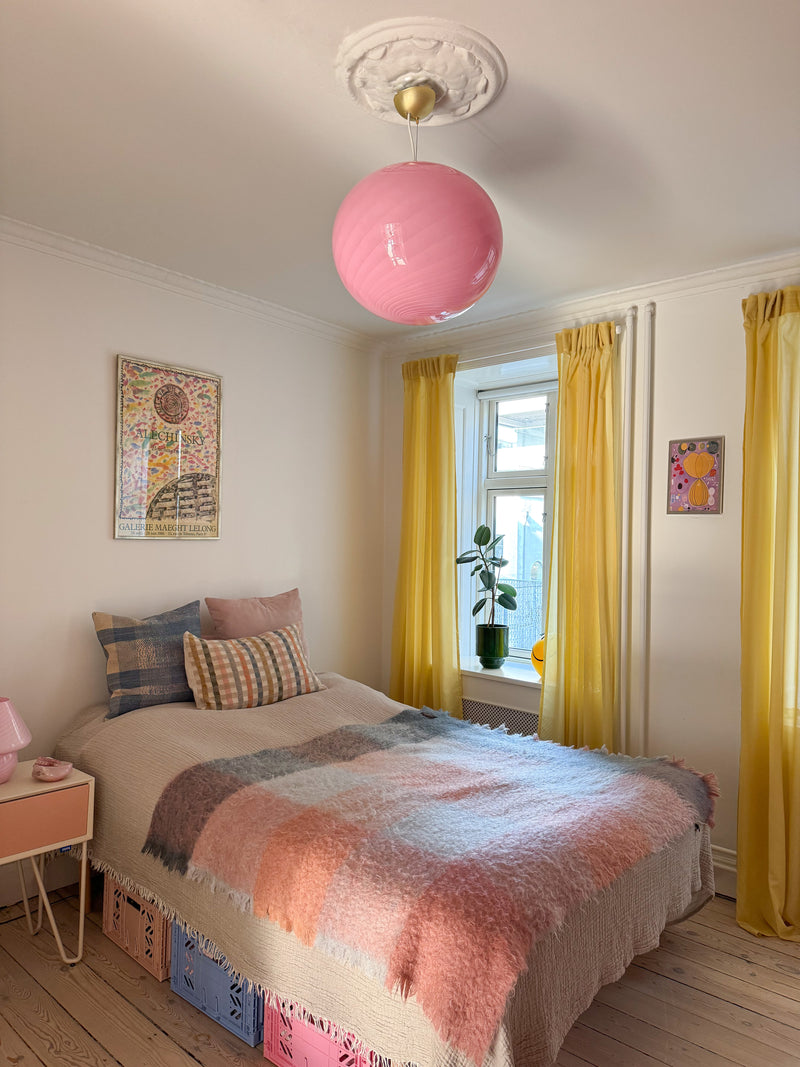 Stor Murano Candy oval pendel bubble gum lyserød D:40 cm