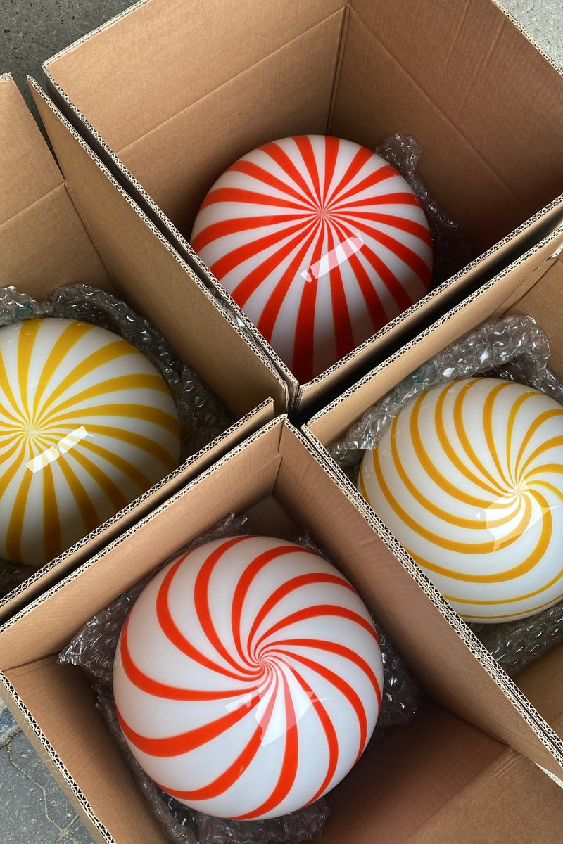 Stor Murano Candy lampa röd/vit vertikala ränder D:40 cm