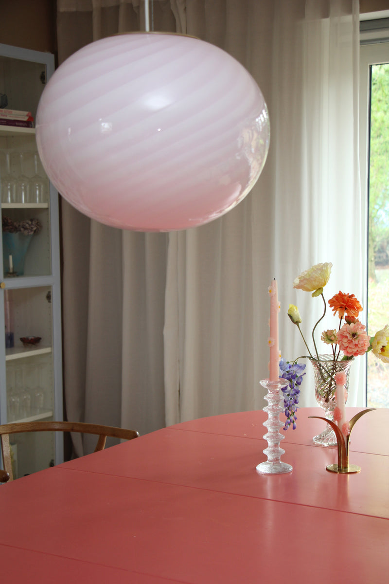 Stor Murano Candy oval pendel mjuk ljusrosa swirl D:40