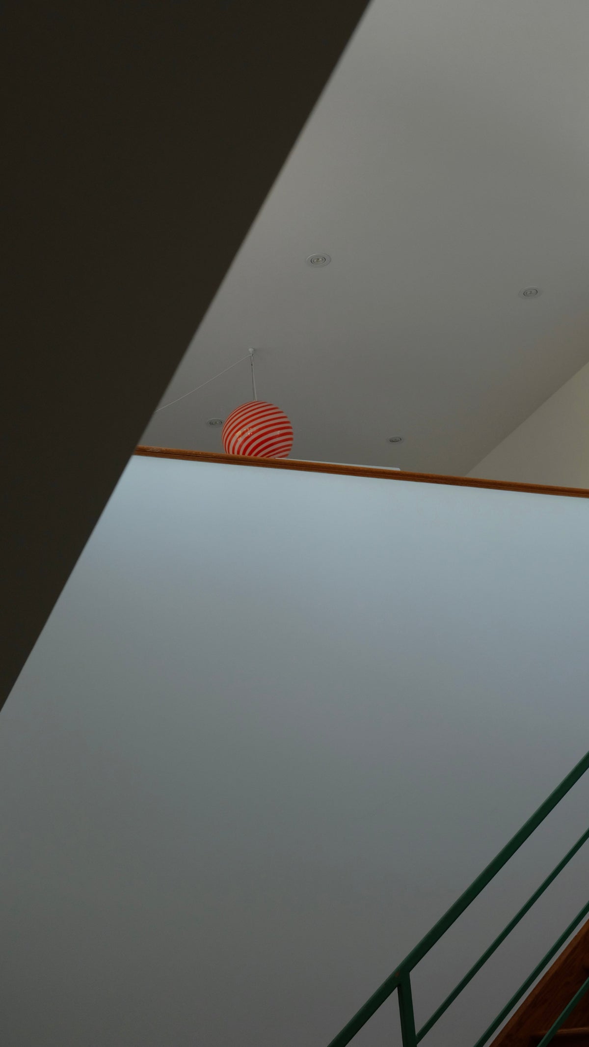 Murano lampe au-dessus de la table à manger : Guide de la suspension parfaite