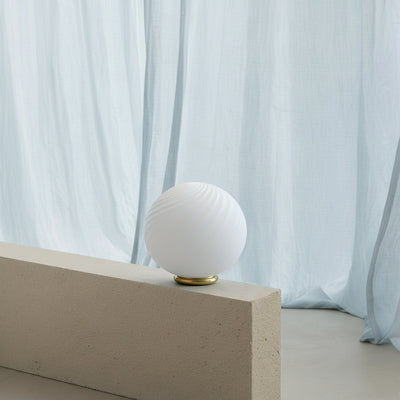 Murano Candy table lamp white swirl D:20 cm
