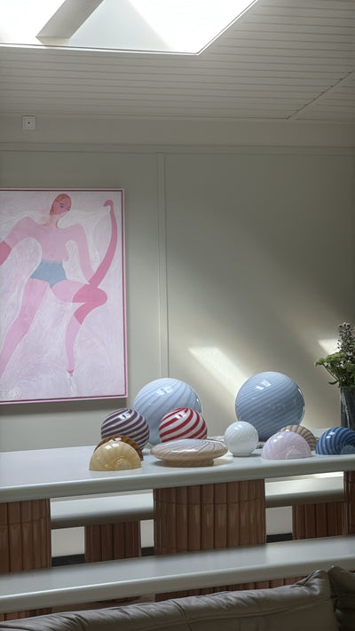 Murano Candy bordlampe lyseblå swirl D:30 cm