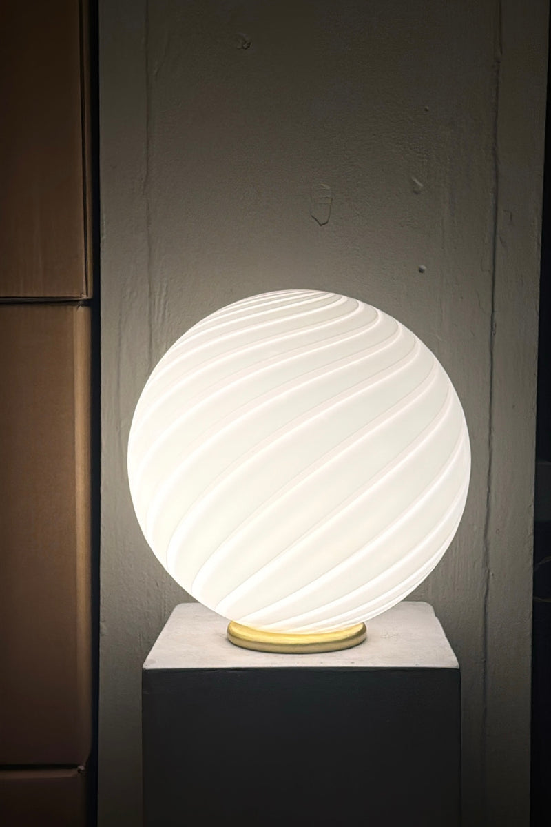 Murano Candy bordlampe blød lyserød swirl D:30 cm