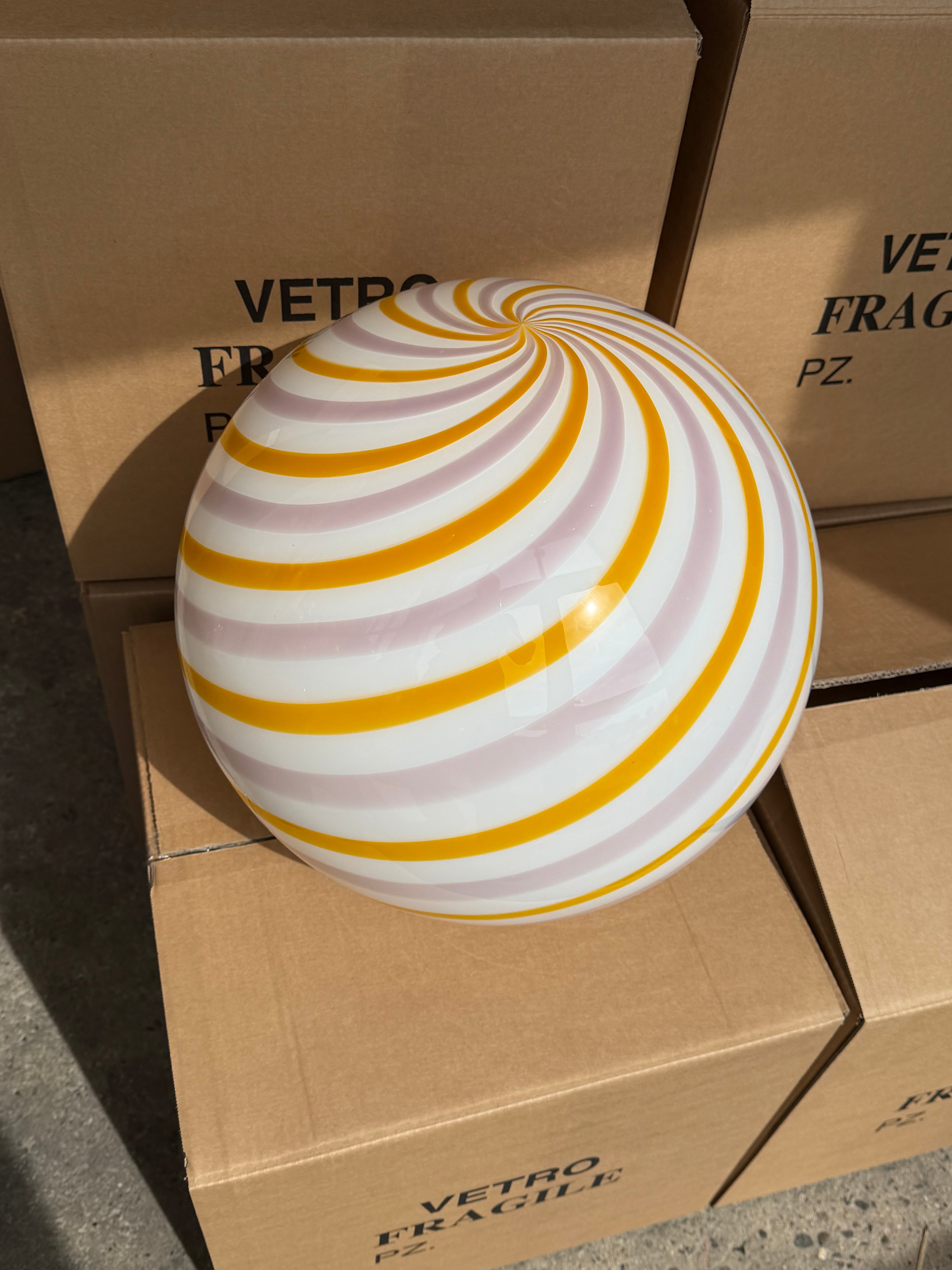 Murano Candy gulvlampe gul/lilla swirl D:40 cm