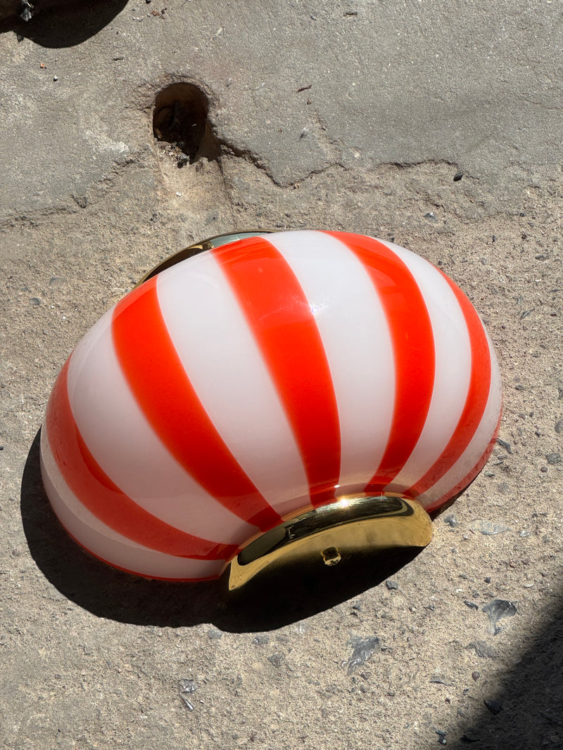 Murano Candy væglampe røde striber 21x15cm