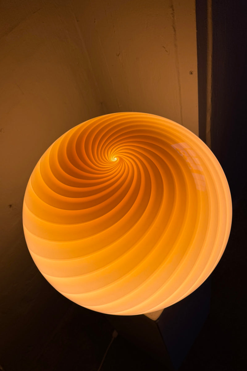 Murano Candy oval gulvlampe creme karamel swirl D:40 cm