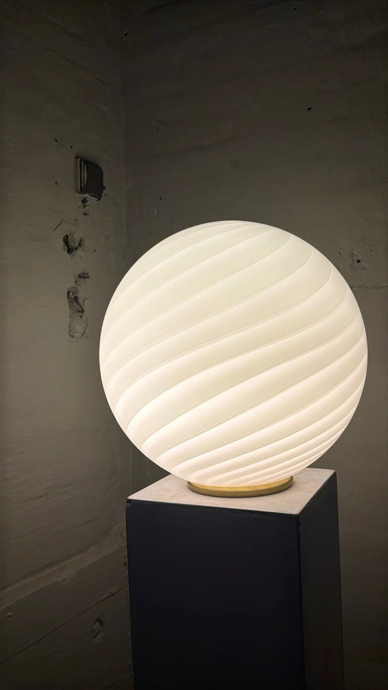 Murano Candy vloerlamp zacht lichtroze swirl D:40 cm