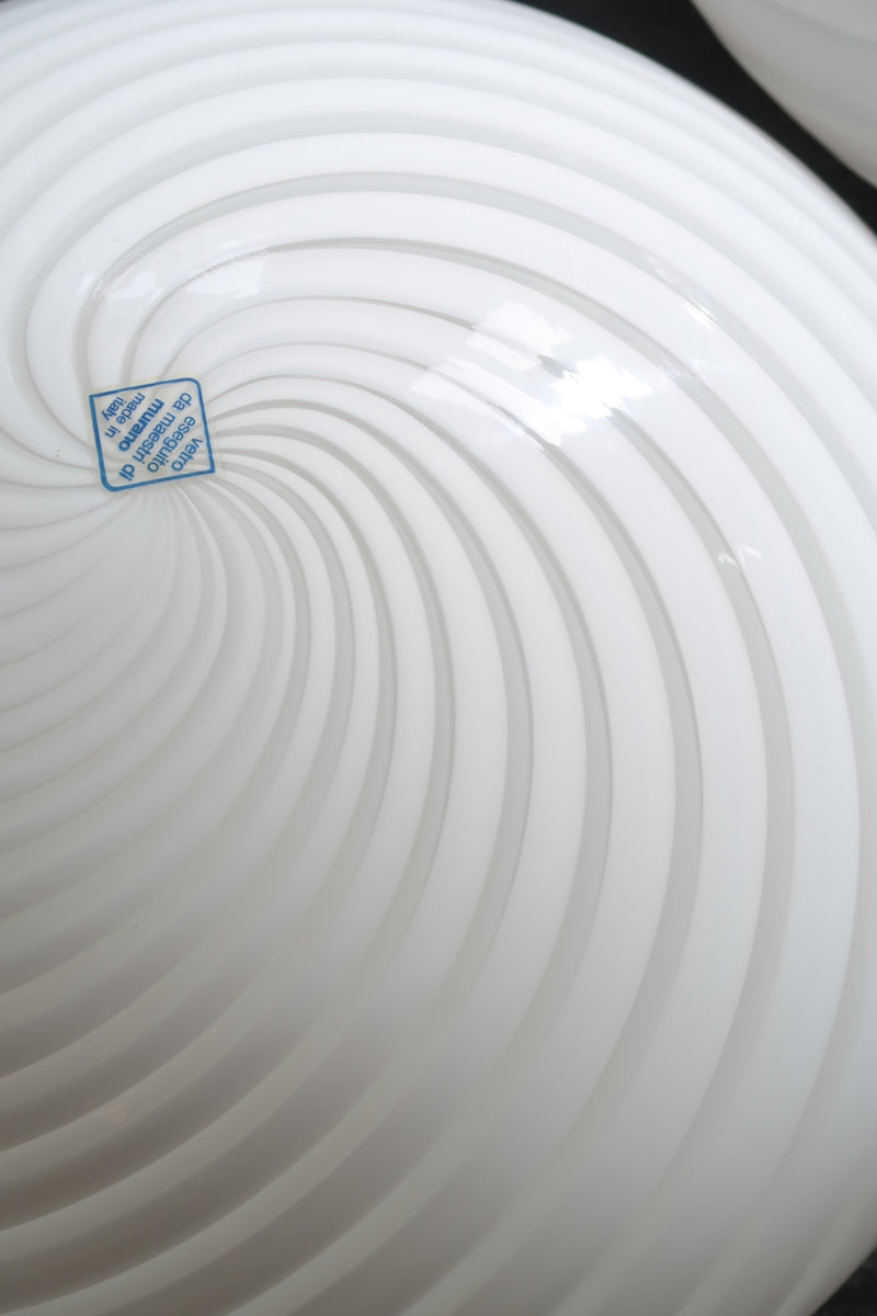 Vintage (ubrugt) Murano hvid swirl plafond loftlampe / væglampe D:36 cm