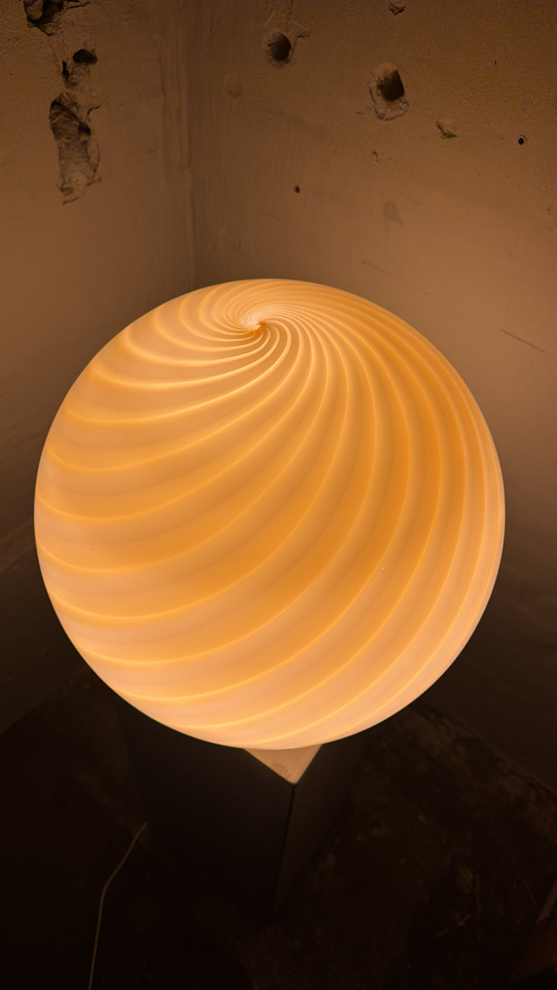Murano Candy vloerlamp creme karamel swirl D:40 cm