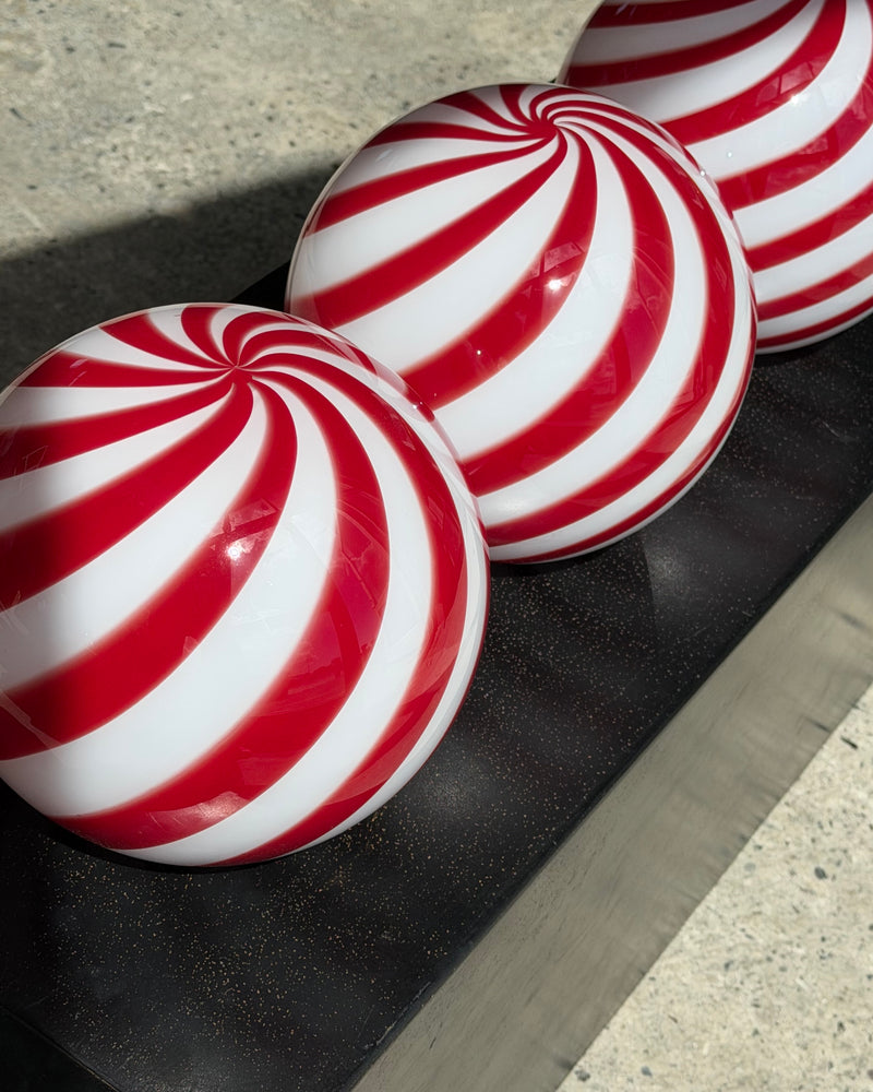 Murano Candy pendant burgundy red/white swirl D:20 cm