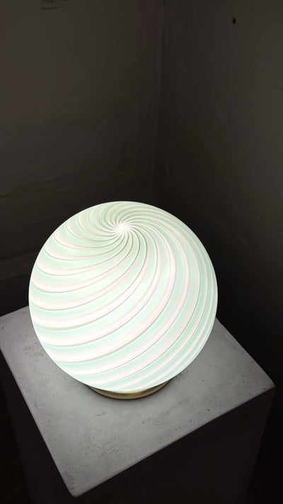 Murano Candy tafellamp petroleumgroen swirl D:30 cm