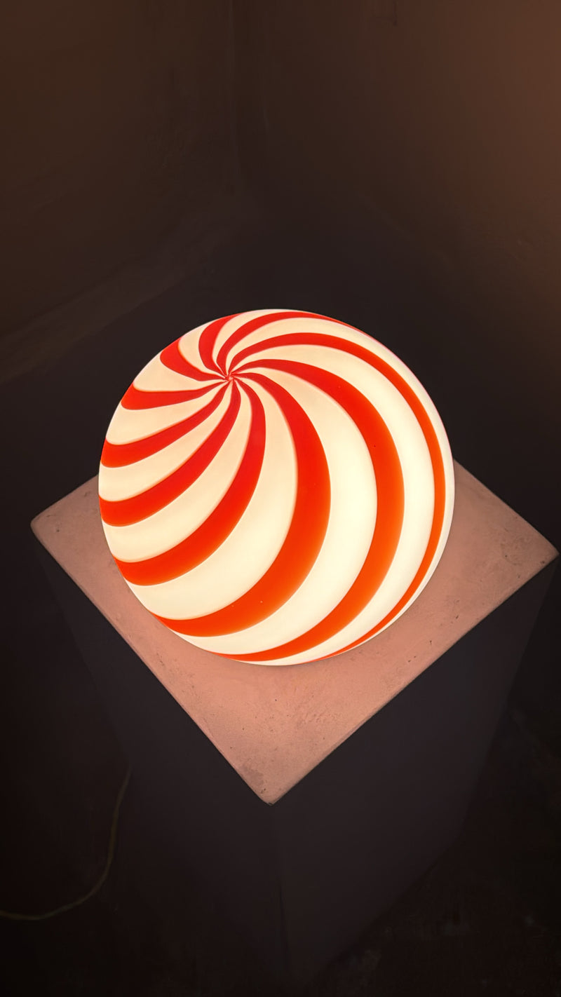 Murano Candy bordlampe rød/hvid swirl D:20 cm