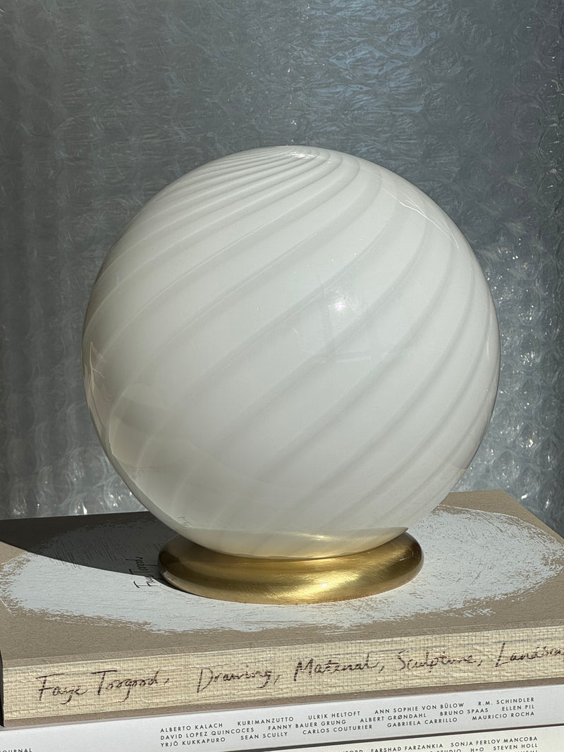 Murano Candy table lamp white swirl D:20 cm