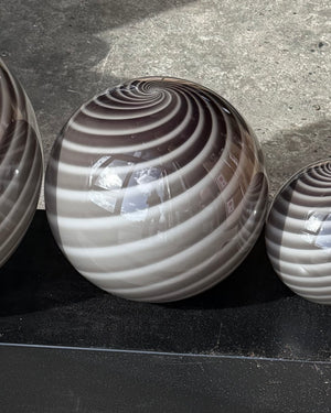 Murano Candy bordslampa gråbrun swirl D:30 cm