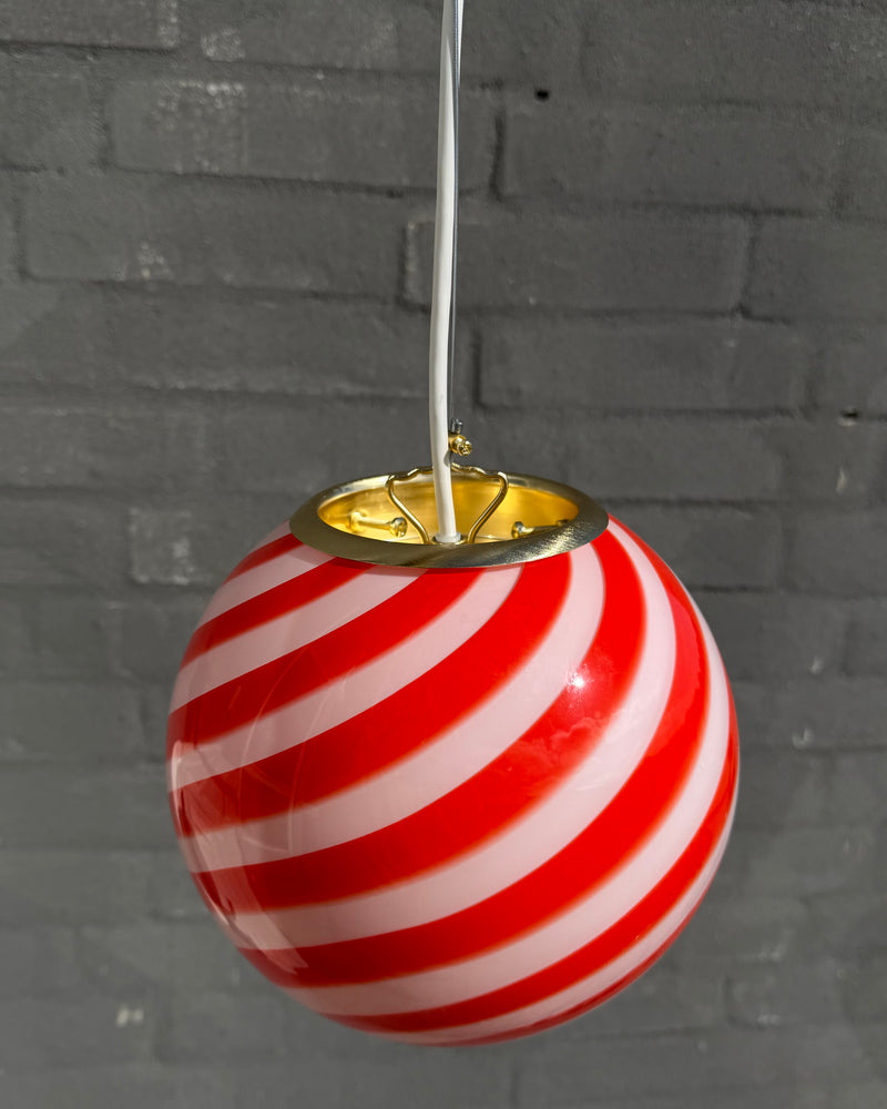 Murano Candy pendant red/white swirl D:20 cm