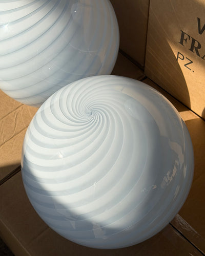 Murano Candy table lamp light blue swirl D:30 cm