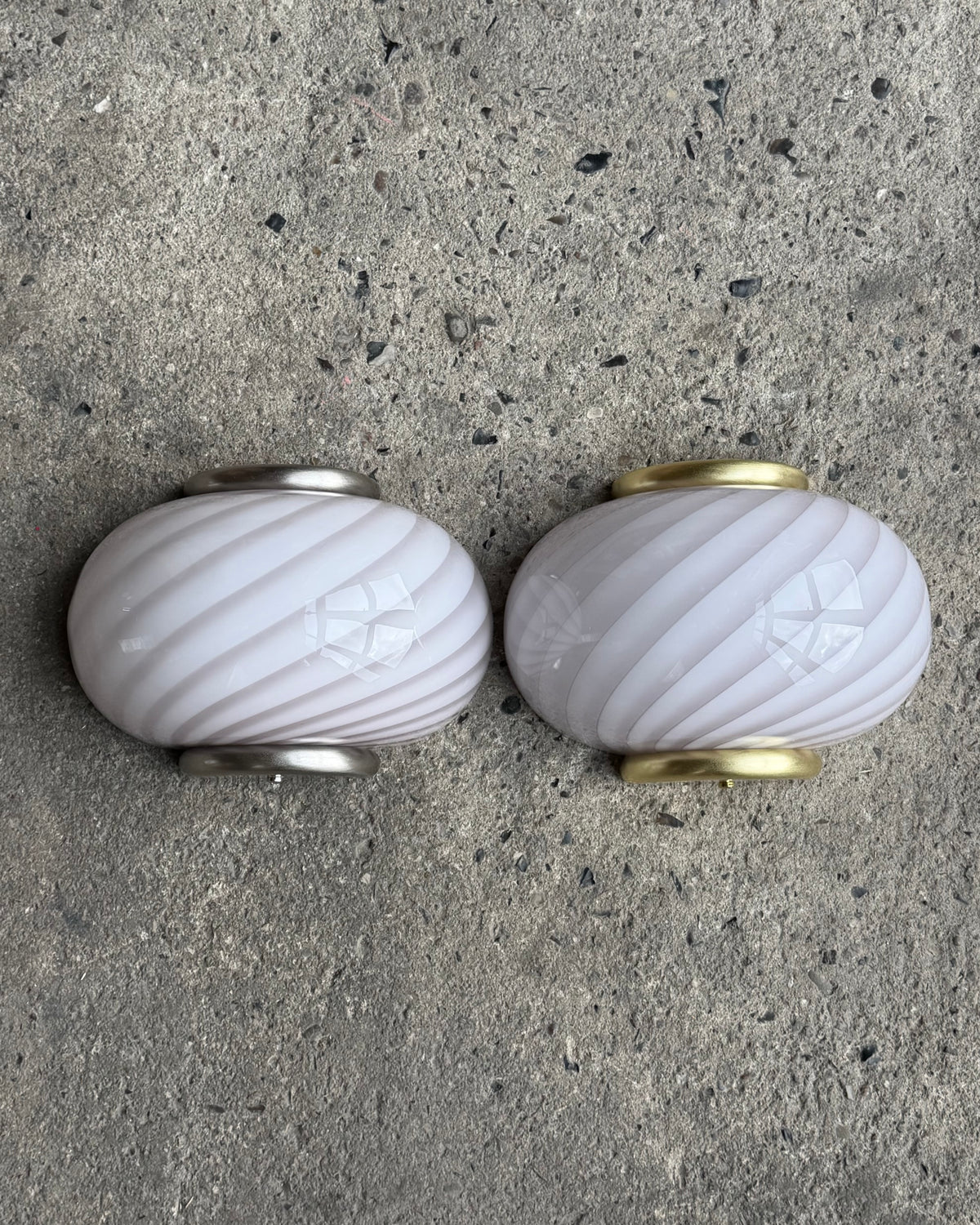 Murano Candy wall lamp amethyst swirl 21x15cm