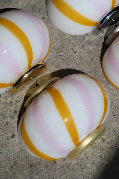 Murano Candy væglampe lyserøde/gule striber 21x15cm