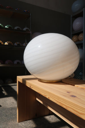 Murano Candy oval gulvlampe hvid swirl D:40 cm
