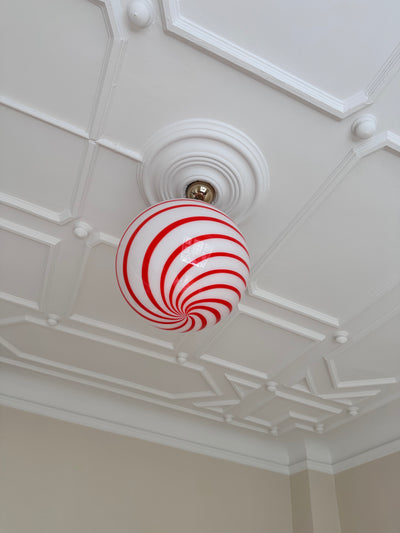 Stor Murano Candy lampa wisząca czerwono-biały swirl Ø40 cm