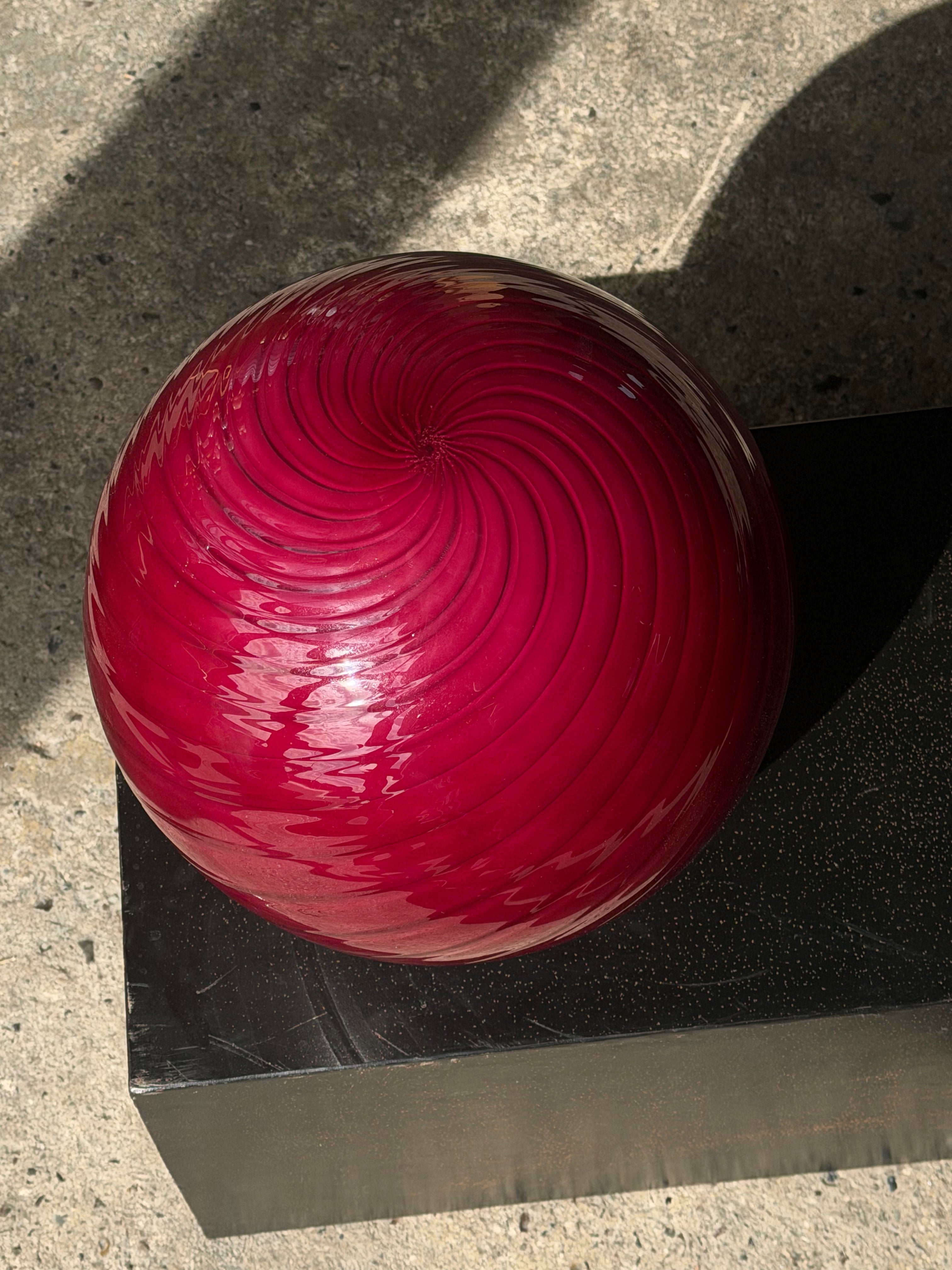 Murano Candy pendel vinrød swirl D:30 cm