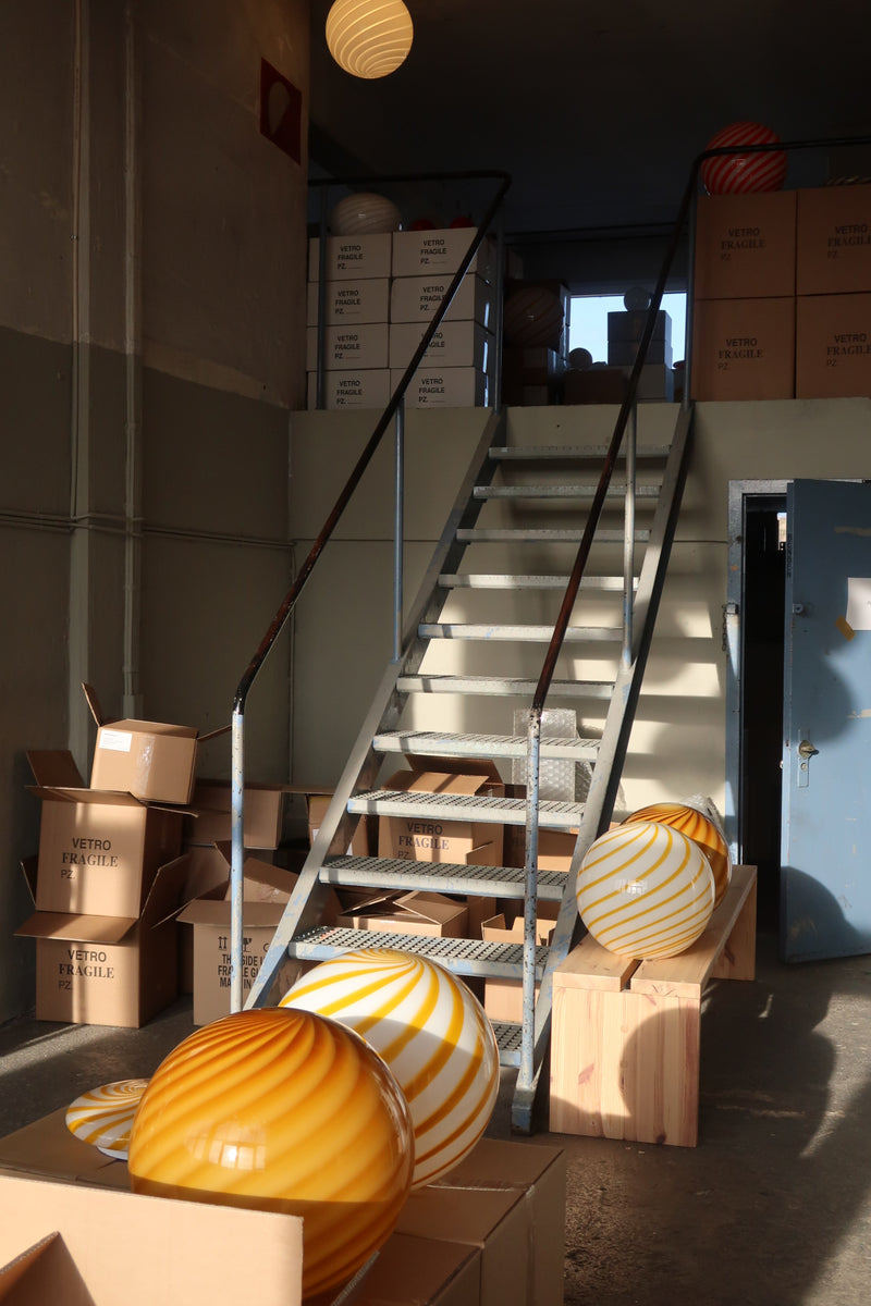 Stor Murano Candy pendel orange rav swirl D:40 cm [archive]