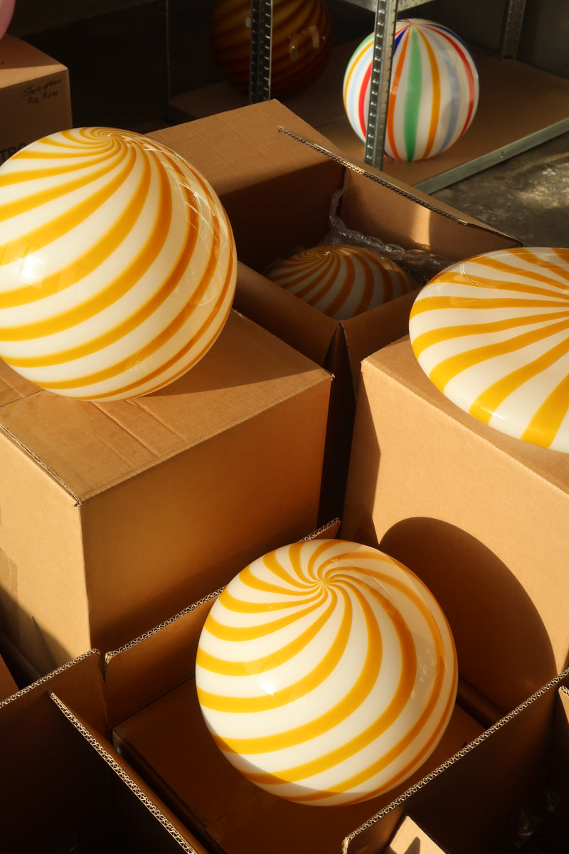 Murano Candy pendel gul/hvid swirl D:30 cm [archive]