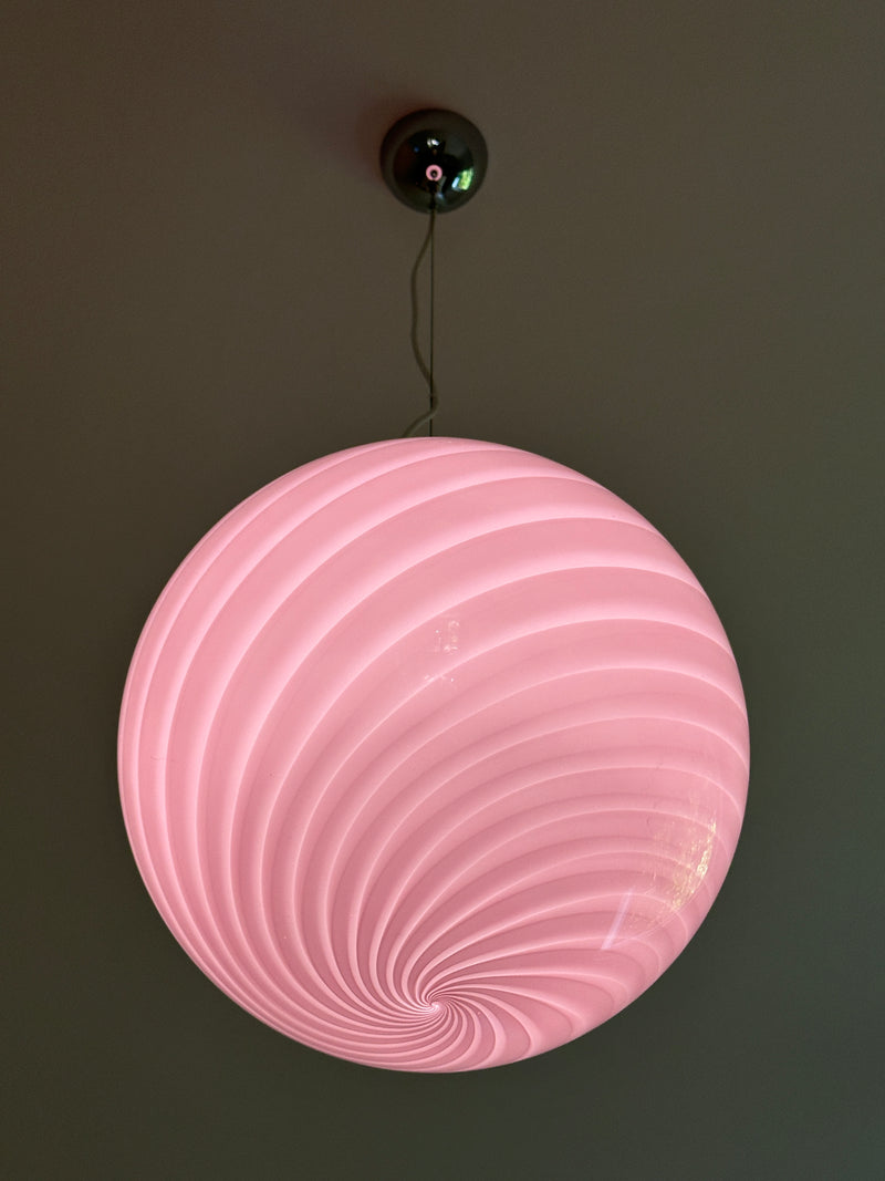 Große hellrosa Murano Candy-Pendelleuchte | Bubblegum-Wirbel D:40 cm