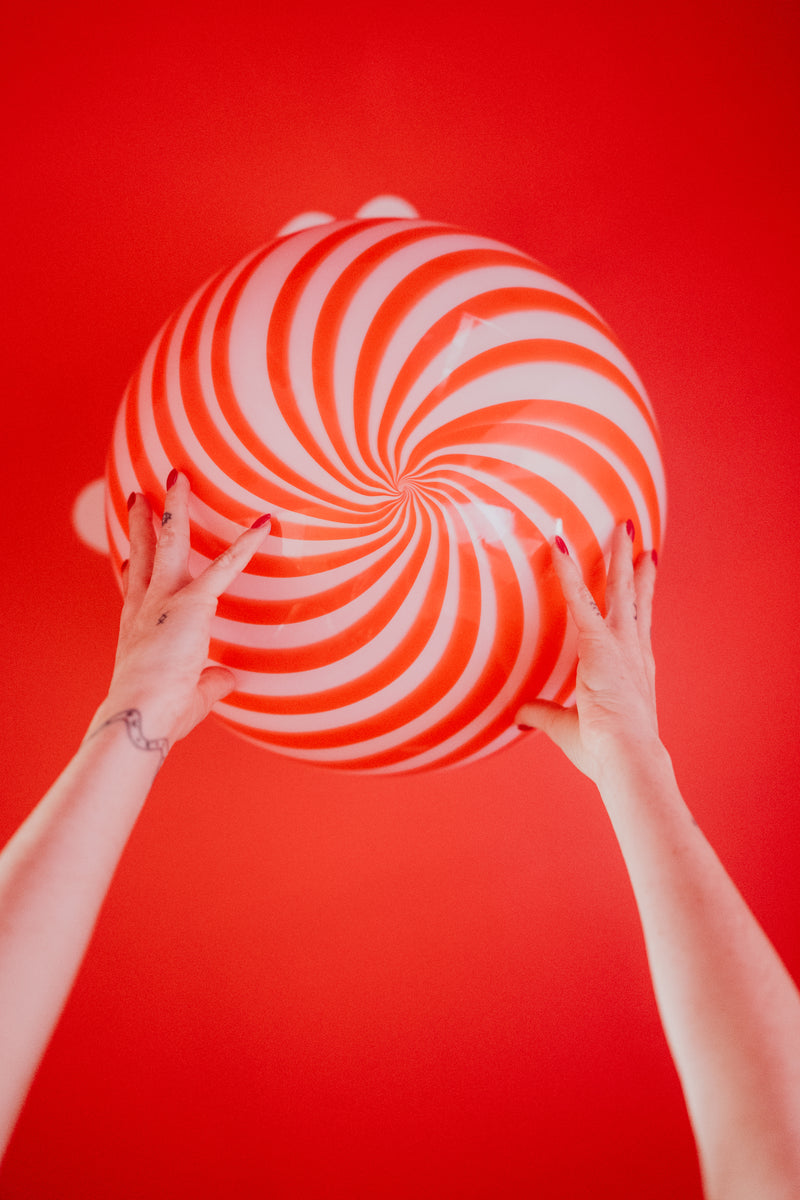 Große Murano Candy Pendelleuchte rot/weiß Swirl D:40 cm