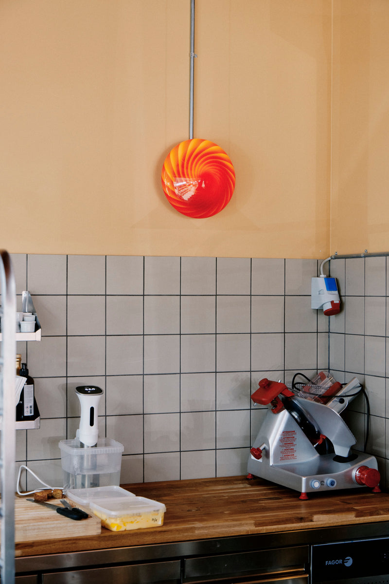Murano Candy plafond djup röd swirl D:30 cm